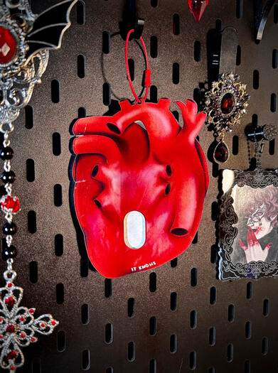 Card holder feito com design autoral.
