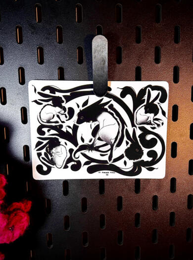 Card holder feito com design autoral.
